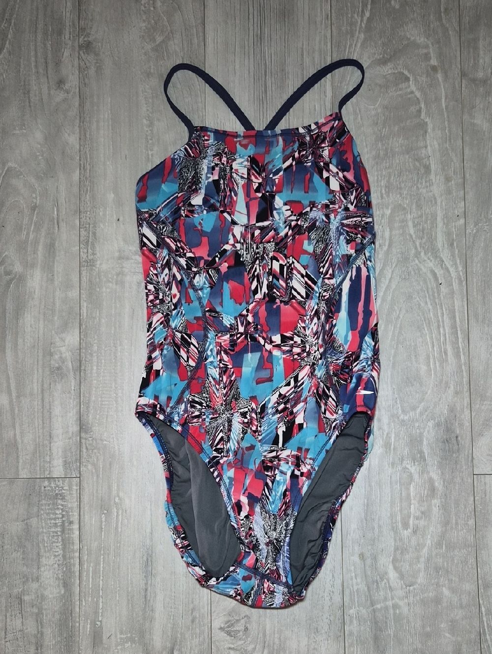 Speedo Women's Blue and Pink Bikini-and-tankini-tops